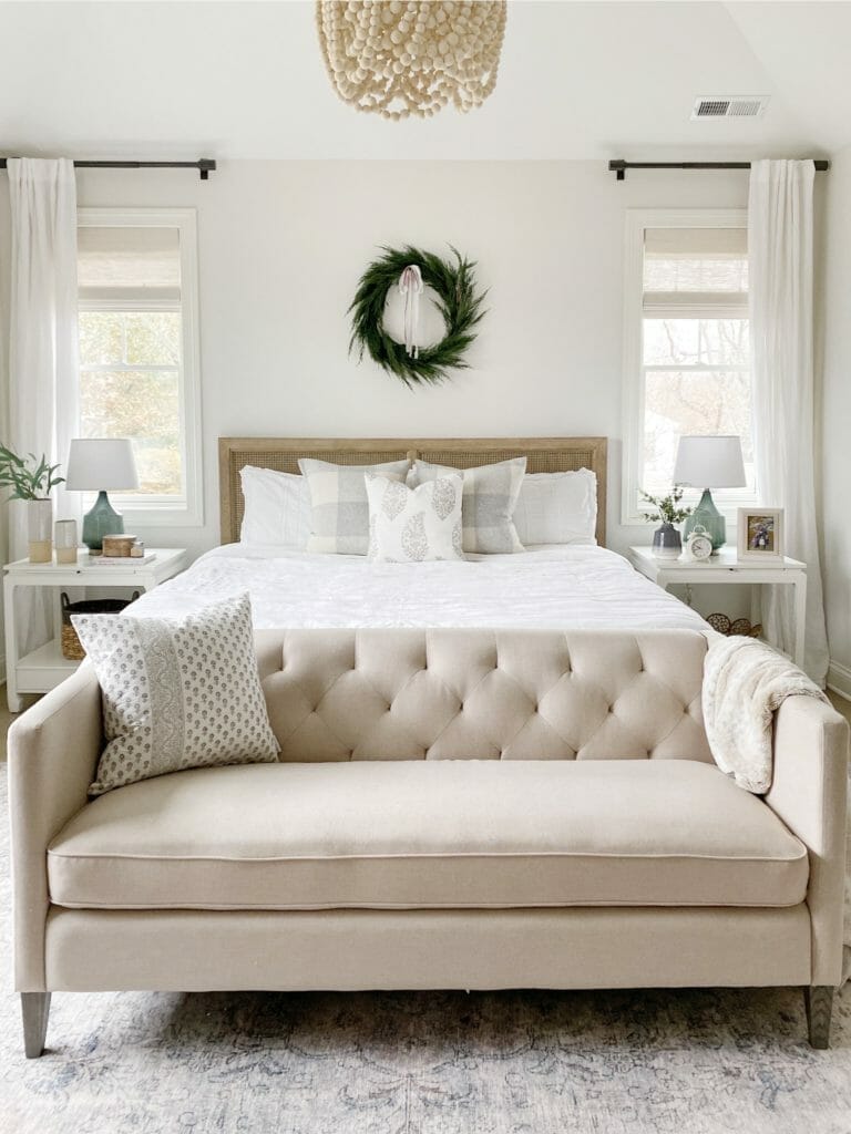bedroom Christmas accent