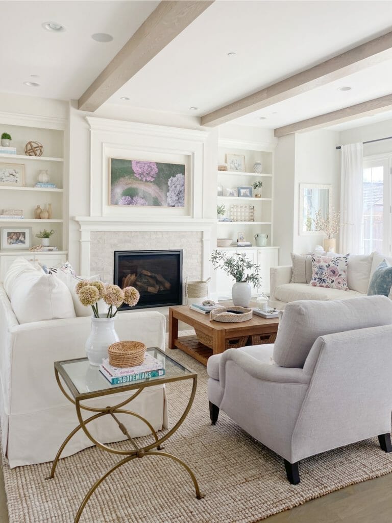 How To Decorate Your Living Room For Spring