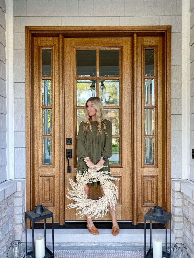Fall Fashion Trends | front door, fall olive green dress, faux straw front door wreath