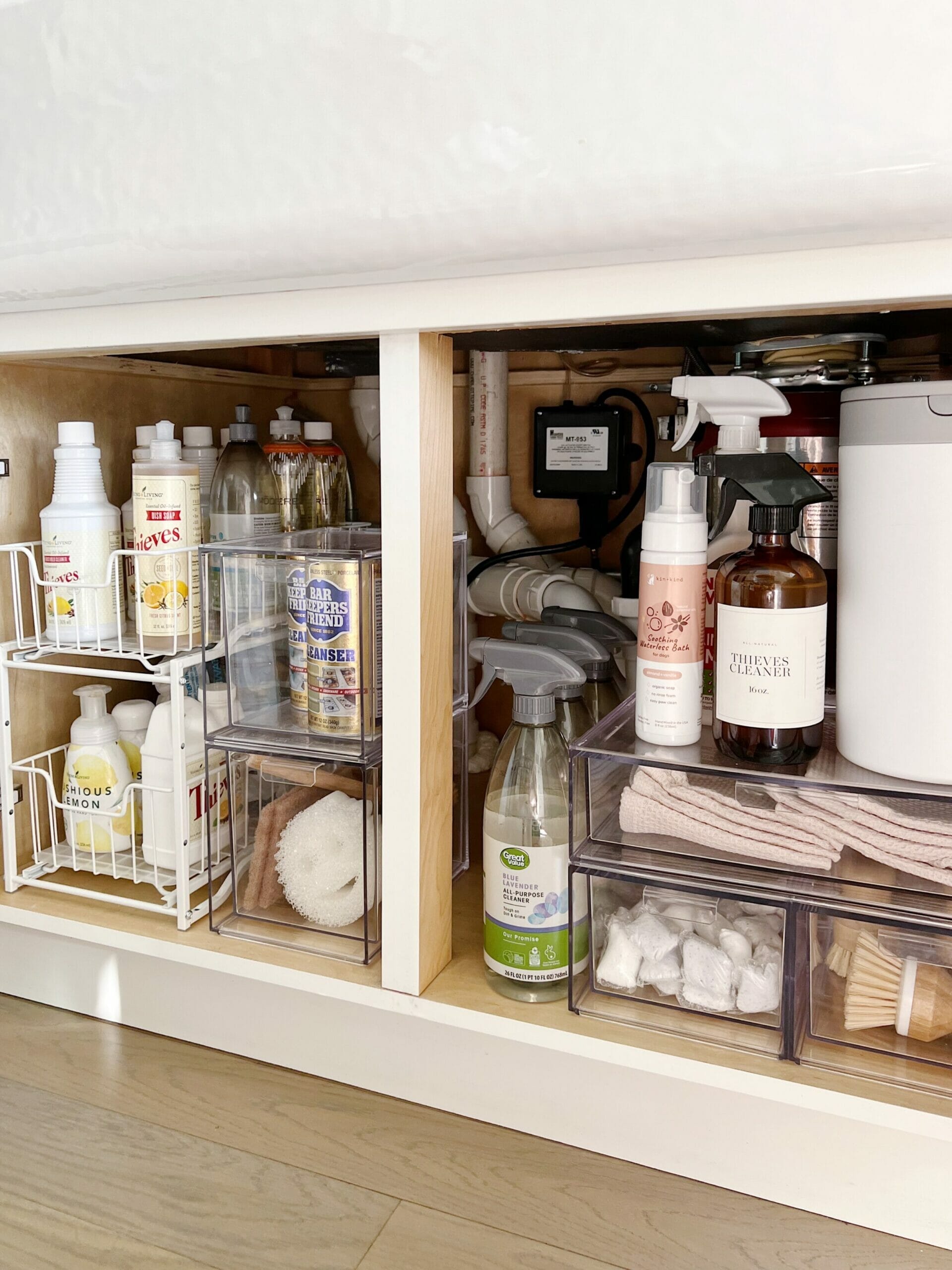 Under kitchen deals sink cabinet organizer